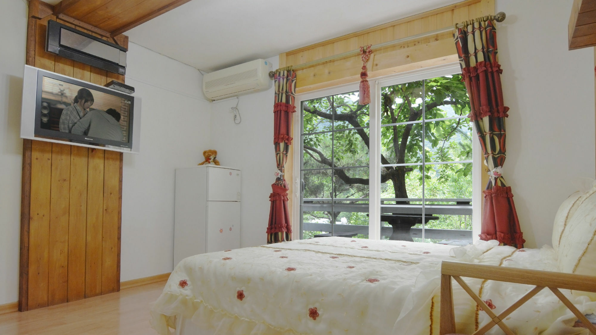 Sicily Pension هونغتشان المظهر الخارجي الصورة